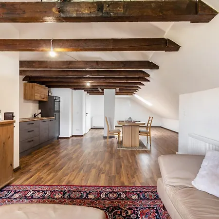 Loft Σαλέ *